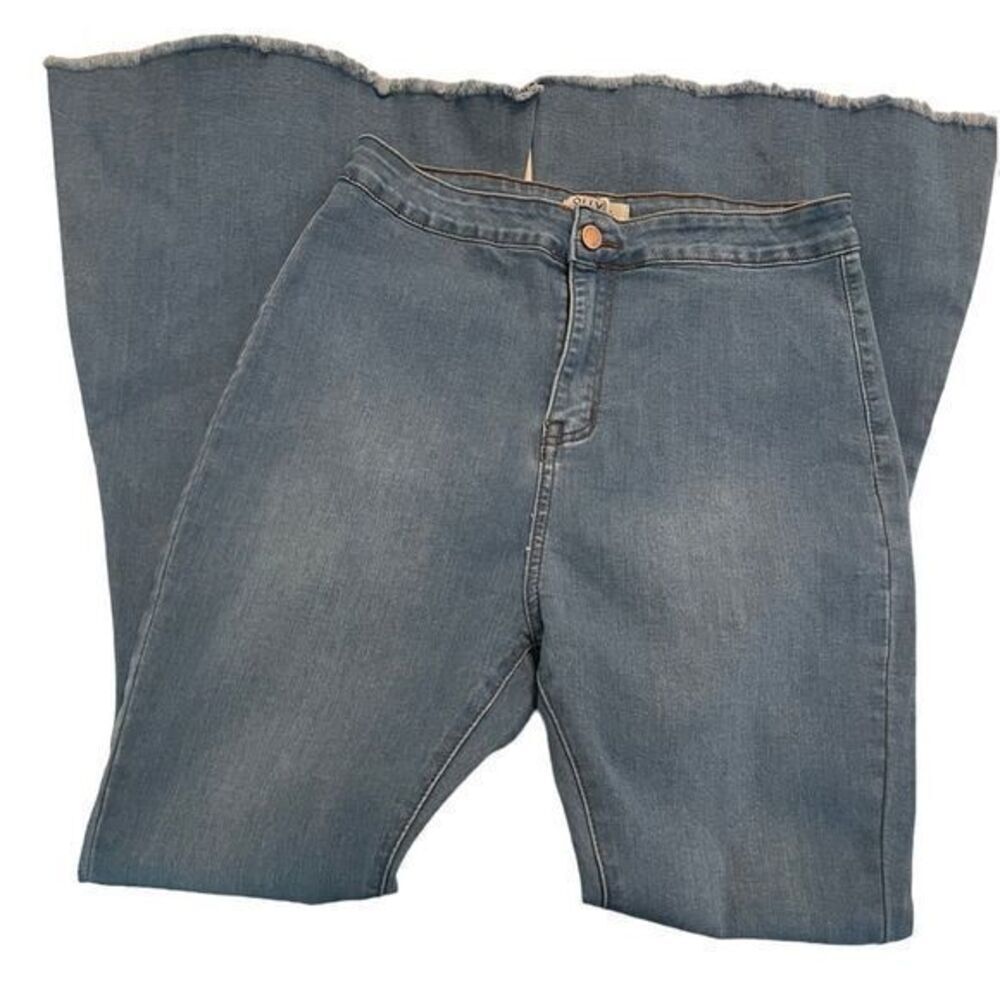 NEW OLLY Z XL denim jeans bell bottoms flare OLLY Z.